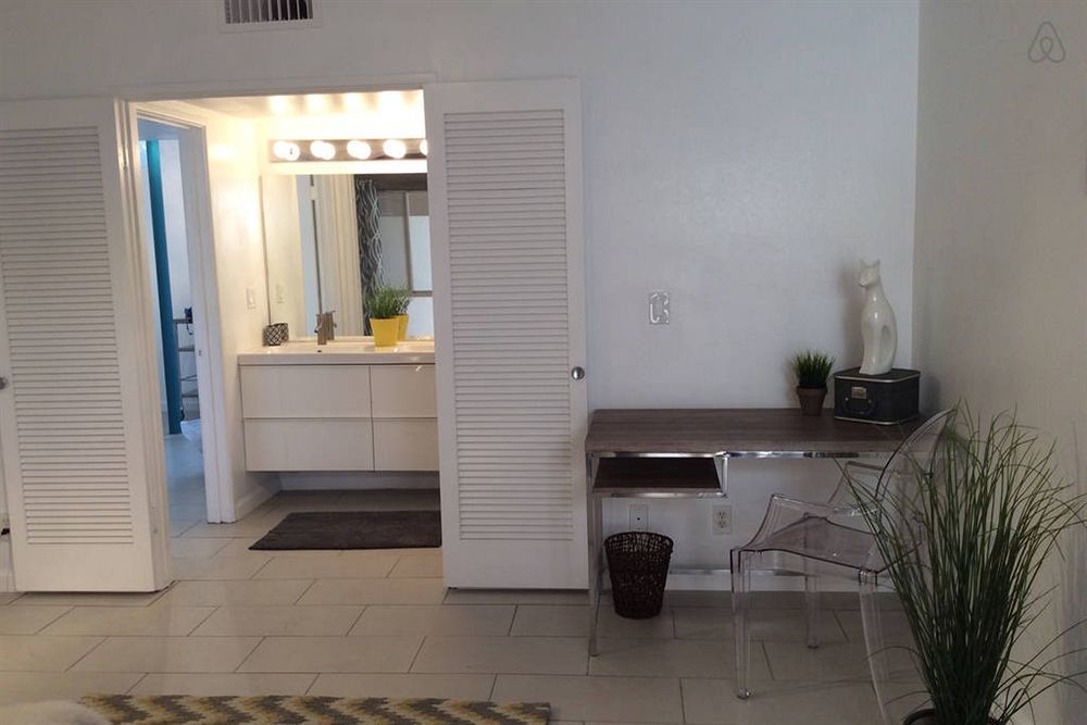 Modern Downtown Condo Palm Springs Zewnętrze zdjęcie