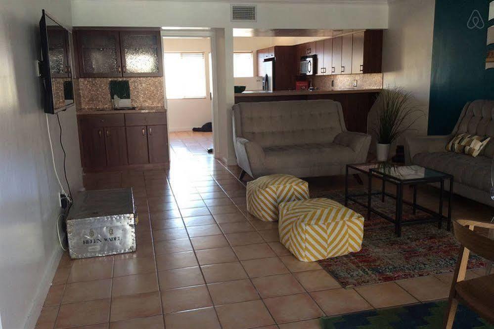 Modern Downtown Condo Palm Springs Zewnętrze zdjęcie