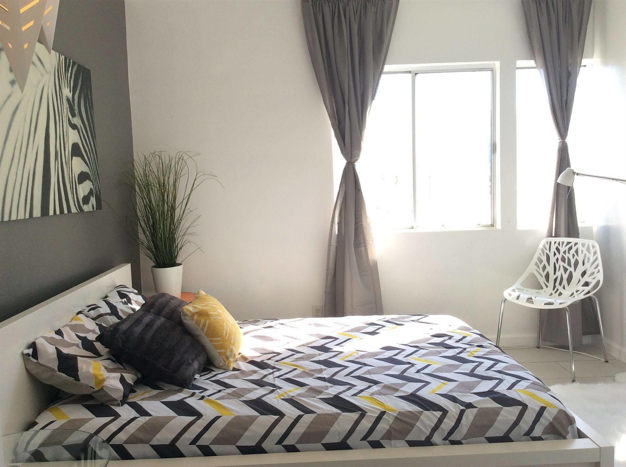 Modern Downtown Condo Palm Springs Zewnętrze zdjęcie